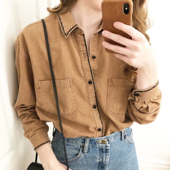 Vintage Tops - Vintage Cottagecore Western Embroidered Button Up
